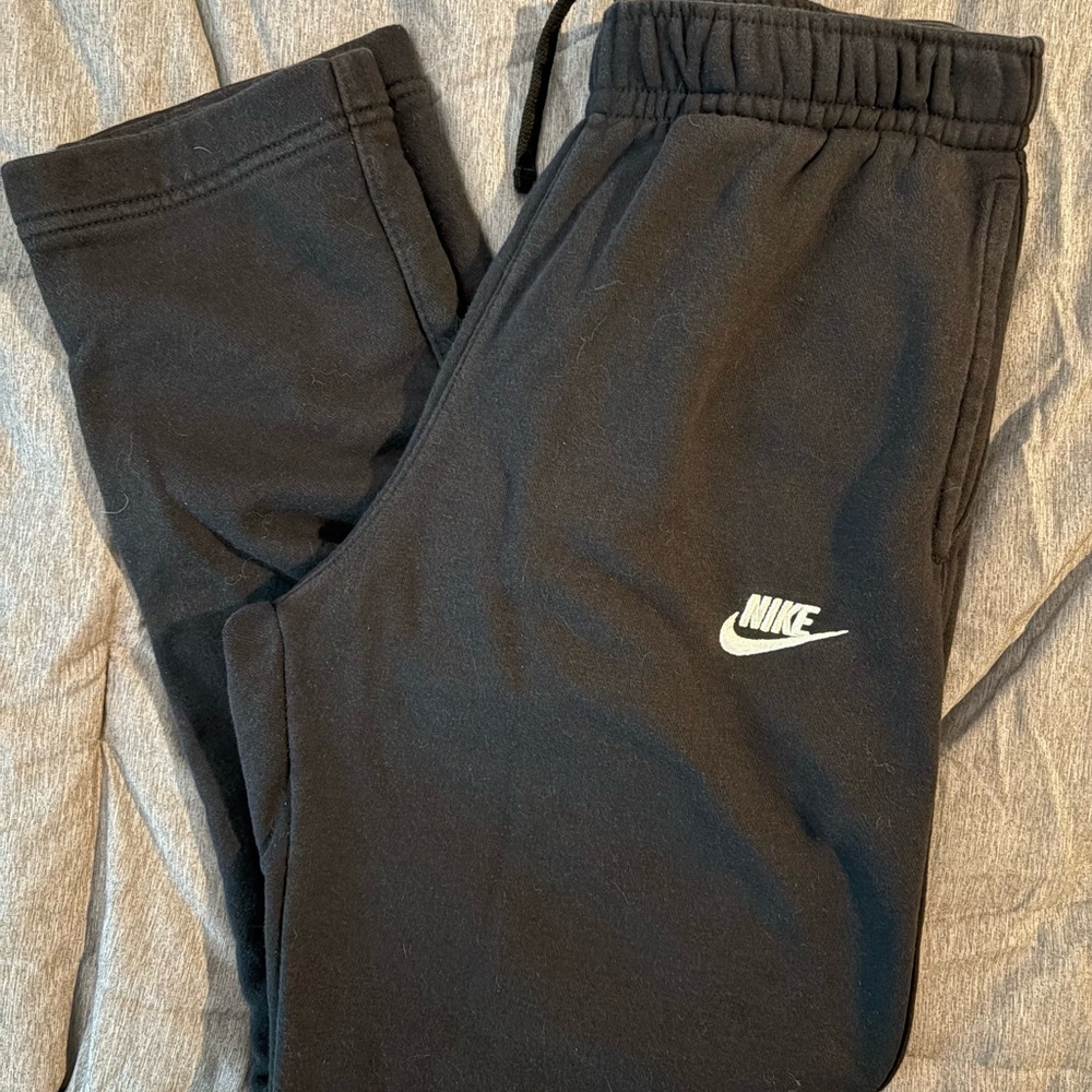 Nike Black Sweatpants with Tapered Fit and Ankle Cuffs